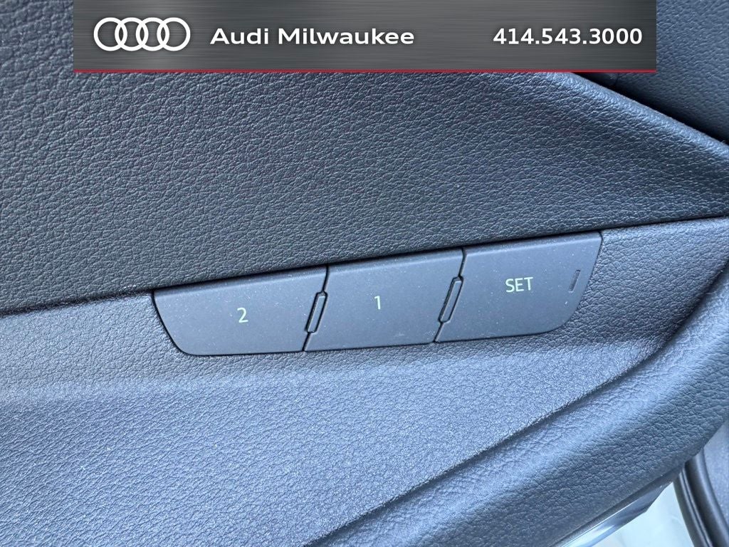 2024 Audi Q8 e-tron Prestige quattro