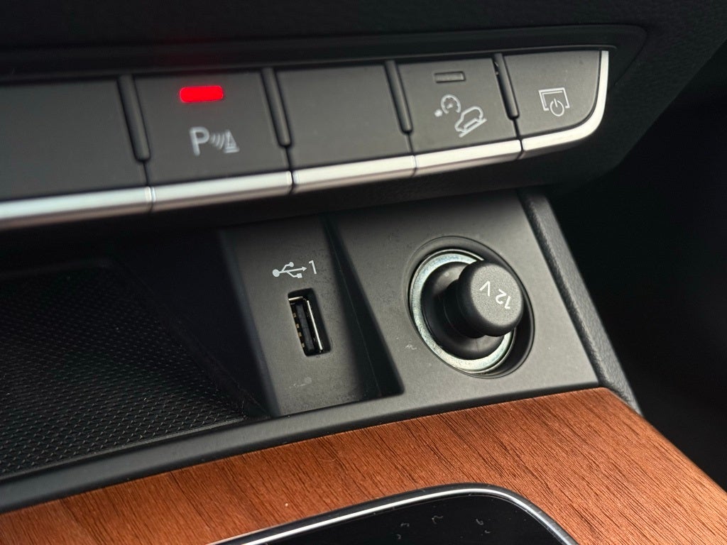 2021 Audi Q5 45 Premium quattro