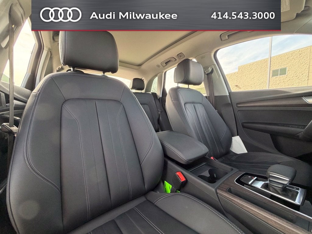 2024 Audi Q5 40 Premium quattro