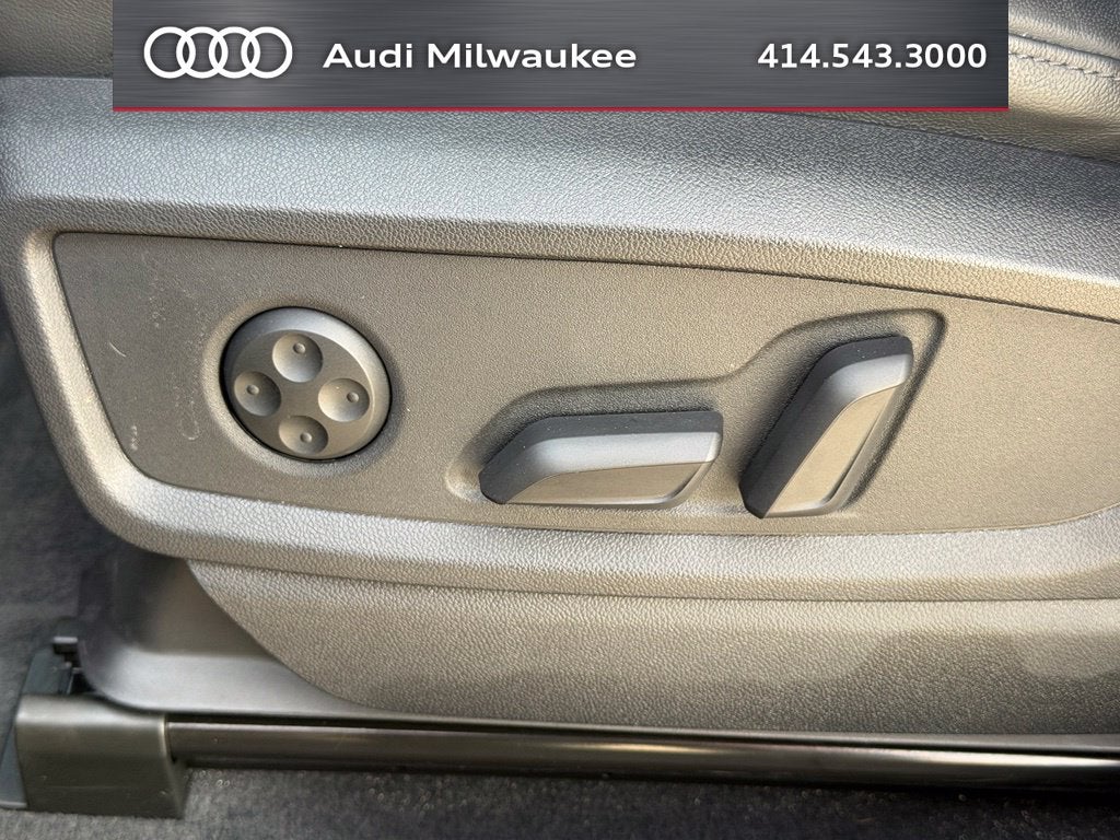 2024 Audi Q5 40 Premium quattro