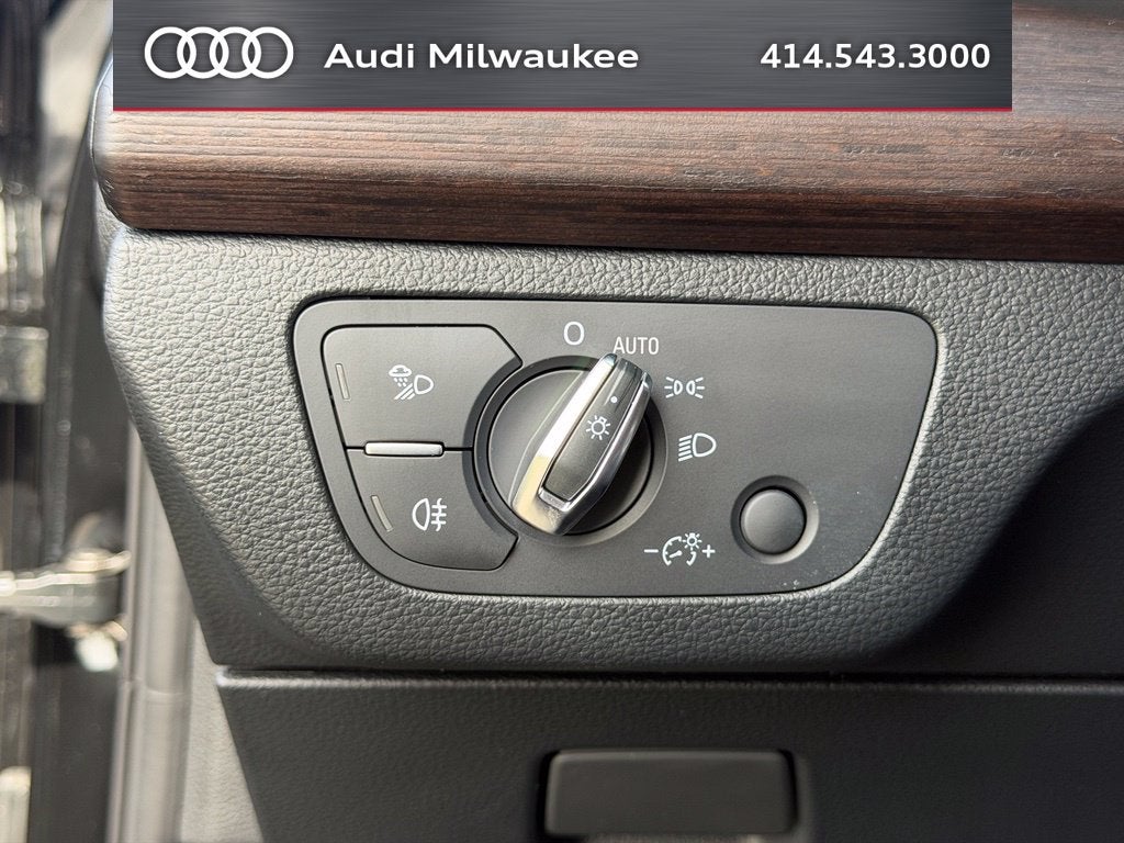 2024 Audi Q5 40 Premium quattro