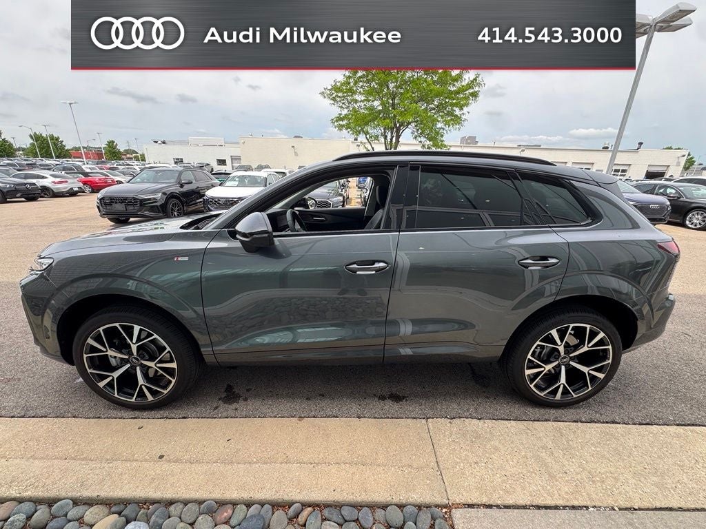 2026 Audi Q3 S line quattro