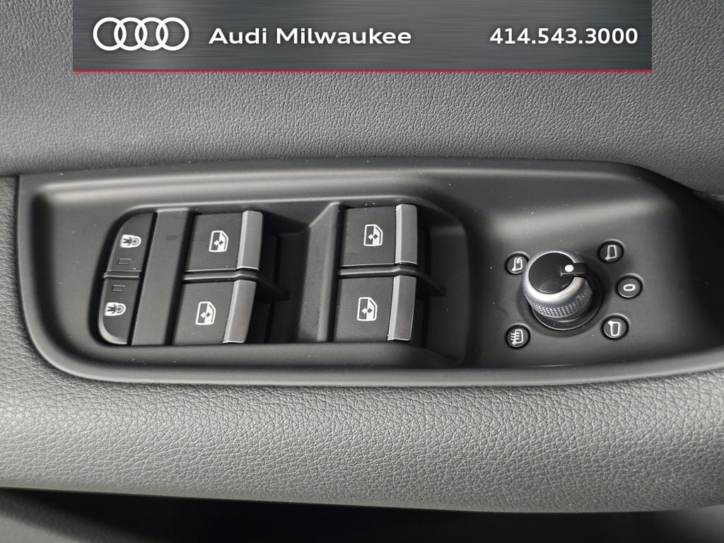 2023 Audi Q7 45 Premium quattro