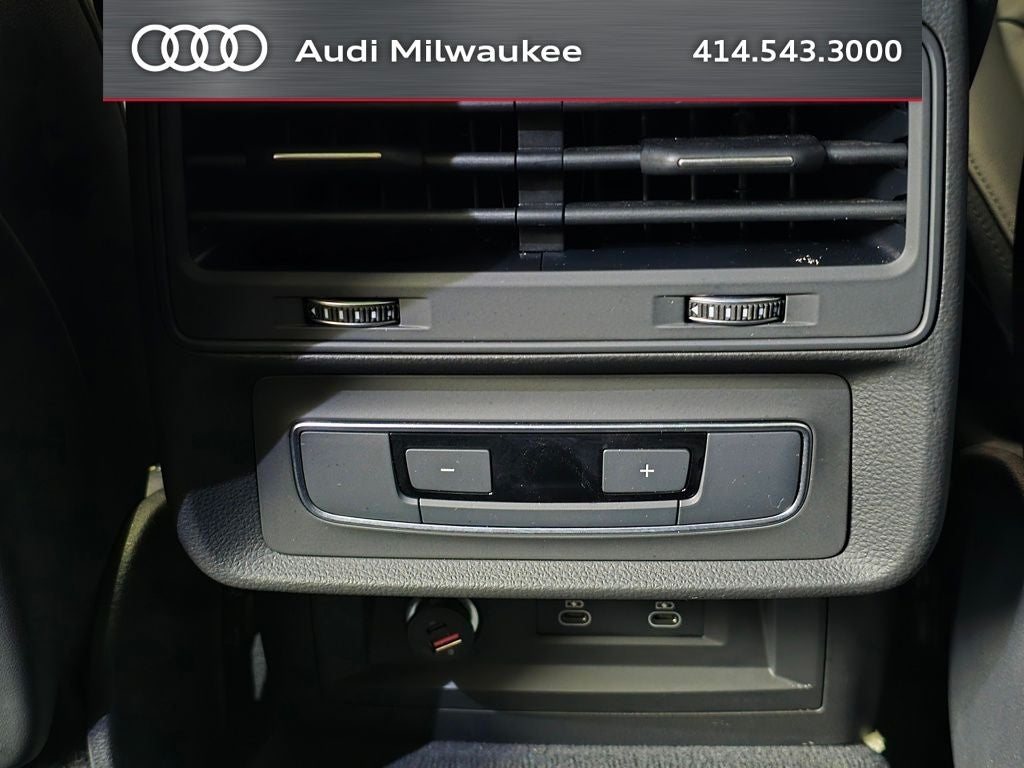 2023 Audi Q7 45 Premium quattro