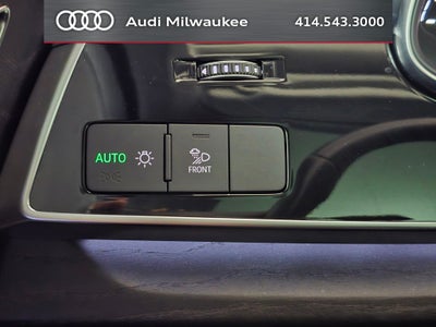 2023 Audi Q7 45 Premium quattro