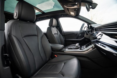 2023 Audi Q7 45 Premium quattro