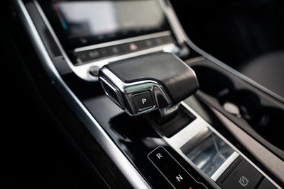 2023 Audi Q7 45 Premium quattro