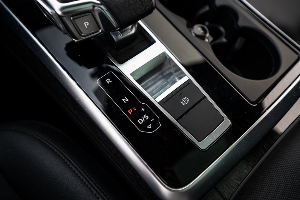 2023 Audi Q7 45 Premium quattro