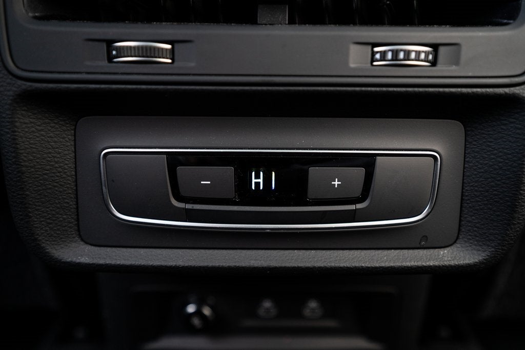 2023 Audi Q7 45 Premium quattro