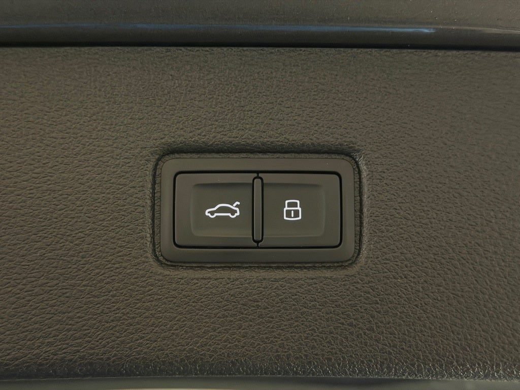 2025 Audi Q7 45 Premium quattro