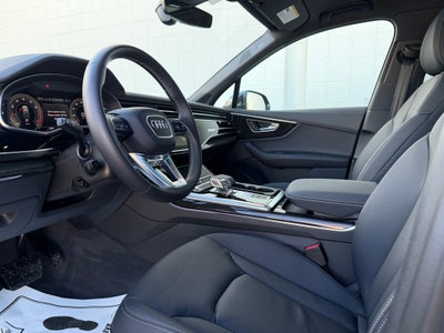 2025 Audi Q7 45 Premium quattro