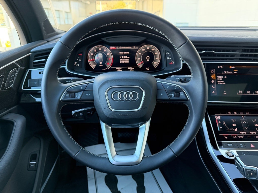 2025 Audi Q7 45 Premium quattro