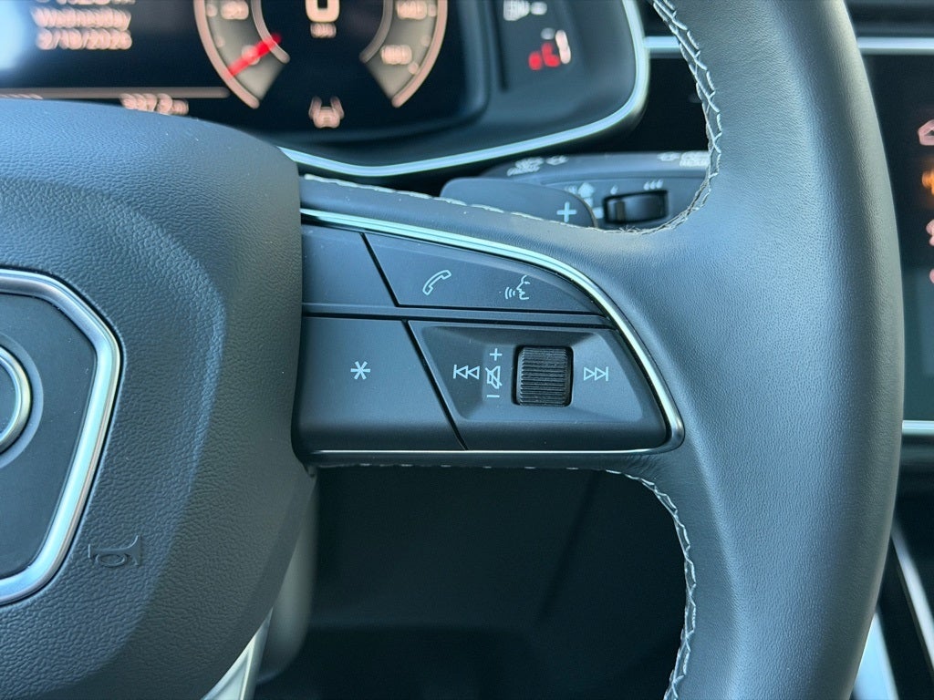 2025 Audi Q7 45 Premium quattro