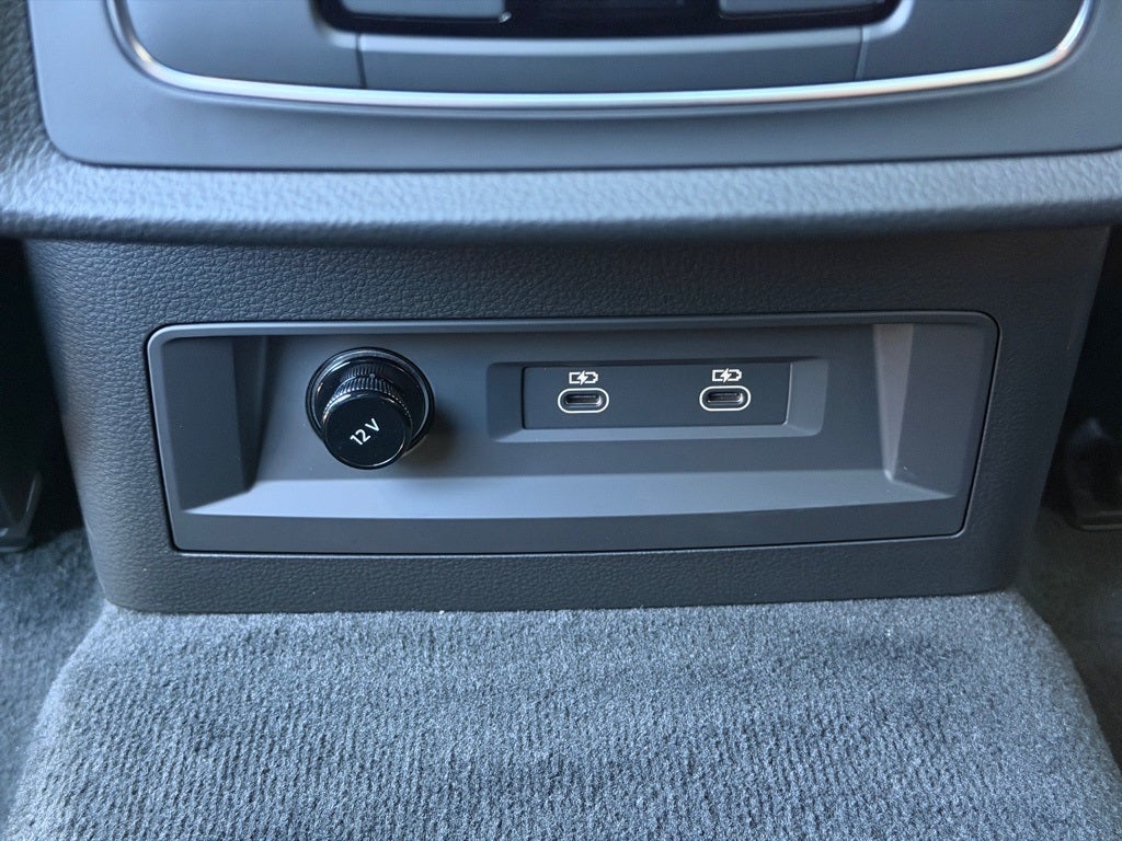 2025 Audi Q7 45 Premium quattro