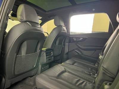 2021 Audi Q7 45 Premium quattro