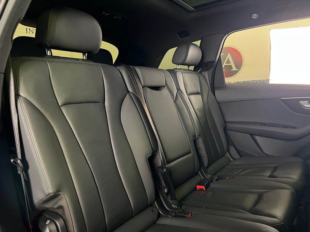 2021 Audi Q7 45 Premium quattro