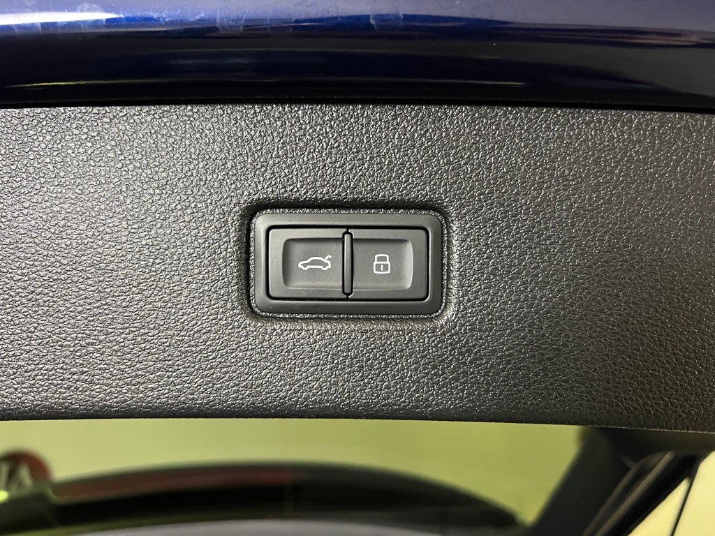 2021 Audi Q7 45 Premium quattro