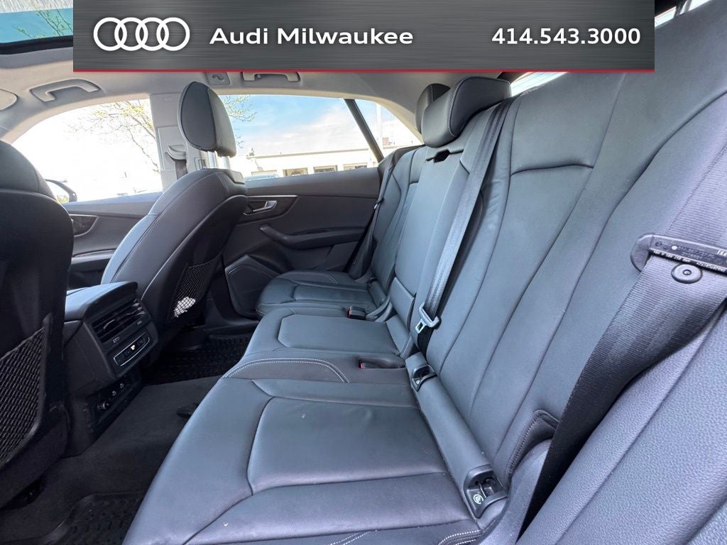 2023 Audi Q8 55 Premium quattro