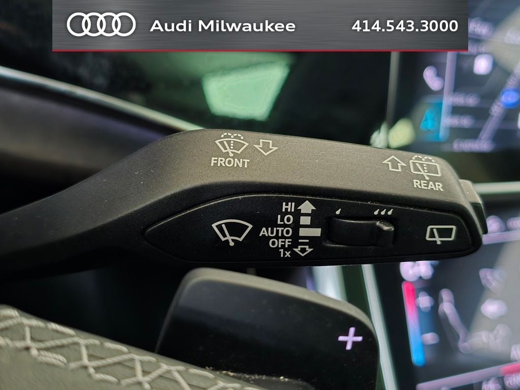 2023 Audi Q8 55 Premium quattro