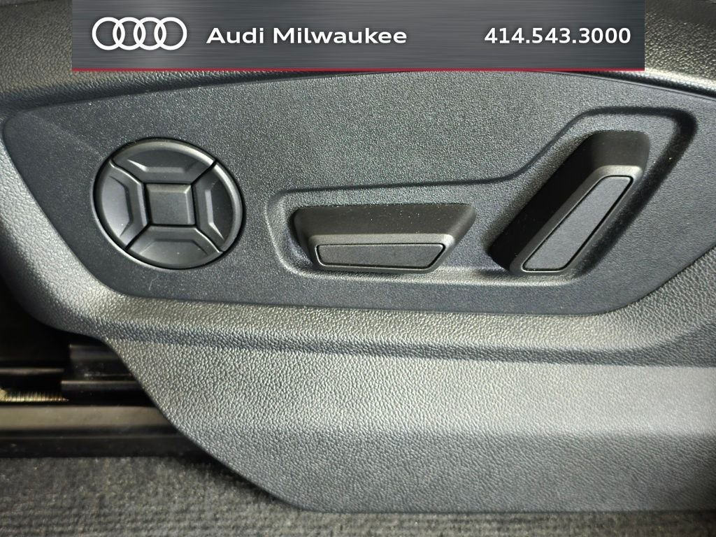 2023 Audi Q8 55 Premium quattro