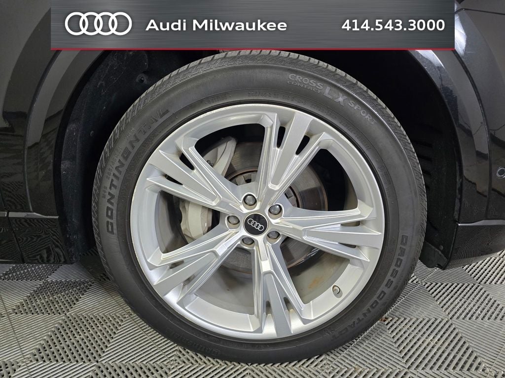 2023 Audi Q8 55 Premium quattro
