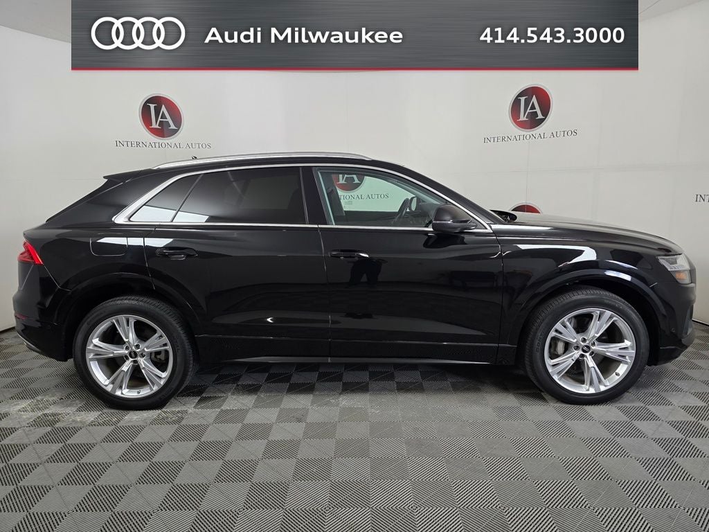 2023 Audi Q8 55 Premium quattro