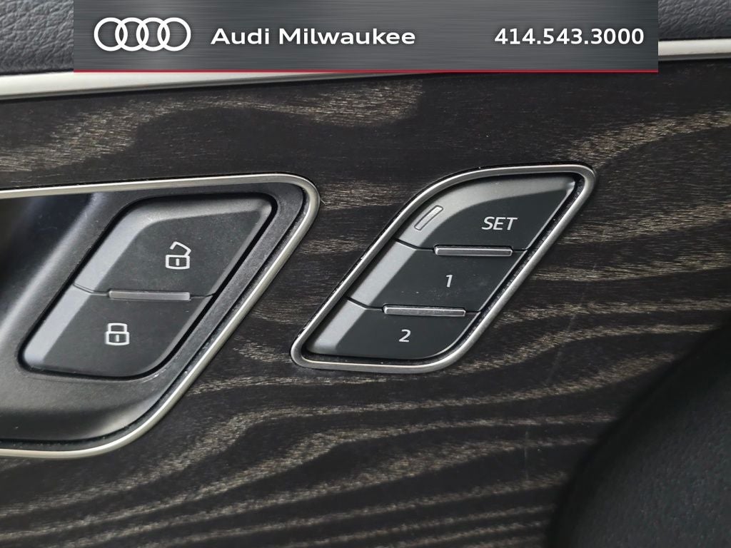 2023 Audi Q8 55 Premium quattro