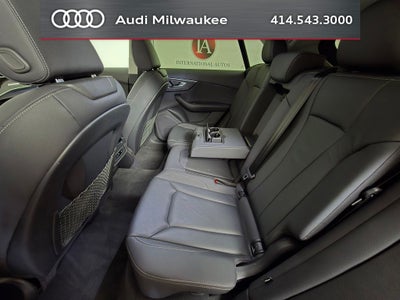 2023 Audi Q8 55 Premium quattro