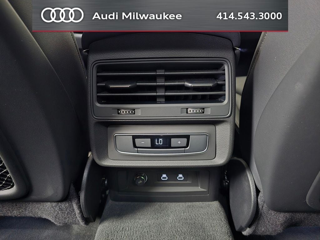 2023 Audi Q8 55 Premium quattro