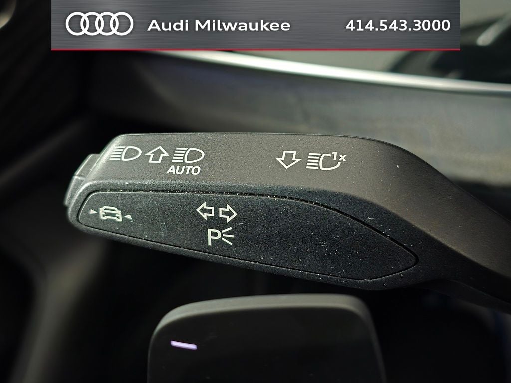 2023 Audi Q8 55 Premium quattro