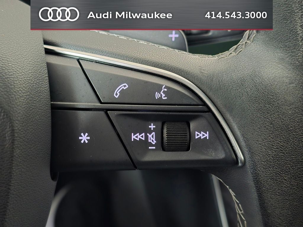 2023 Audi Q8 55 Premium quattro