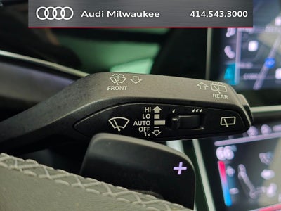 2023 Audi Q8 55 Premium quattro