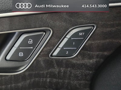 2023 Audi Q8 55 Premium quattro