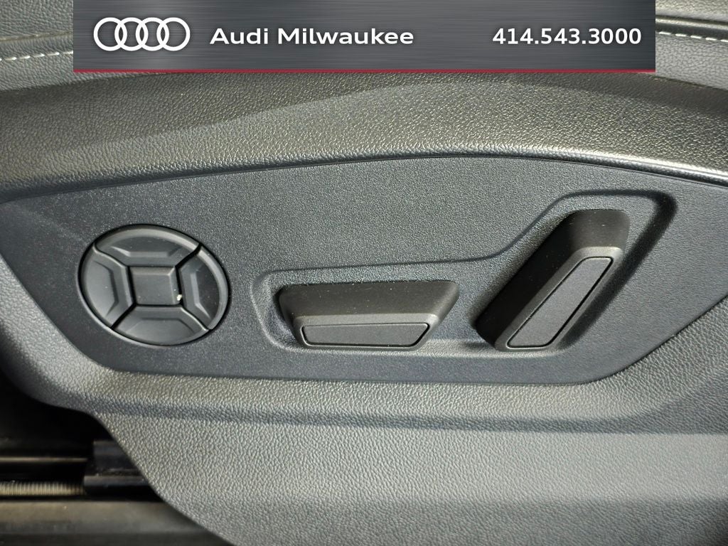 2023 Audi Q8 55 Premium quattro