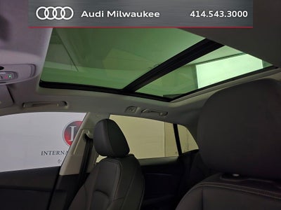 2023 Audi Q8 55 Premium quattro