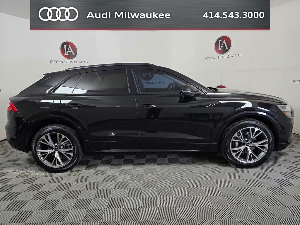 2023 Audi Q8 55 Premium quattro