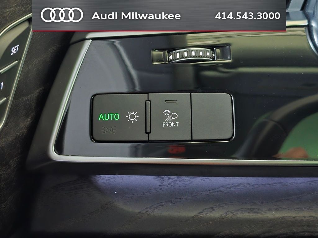 2023 Audi Q8 55 Premium quattro