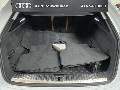 2023 Audi Q8 55 Premium quattro