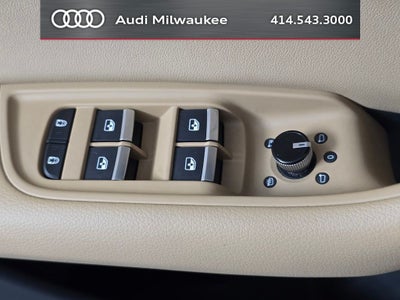 2023 Audi Q8 55 Premium quattro