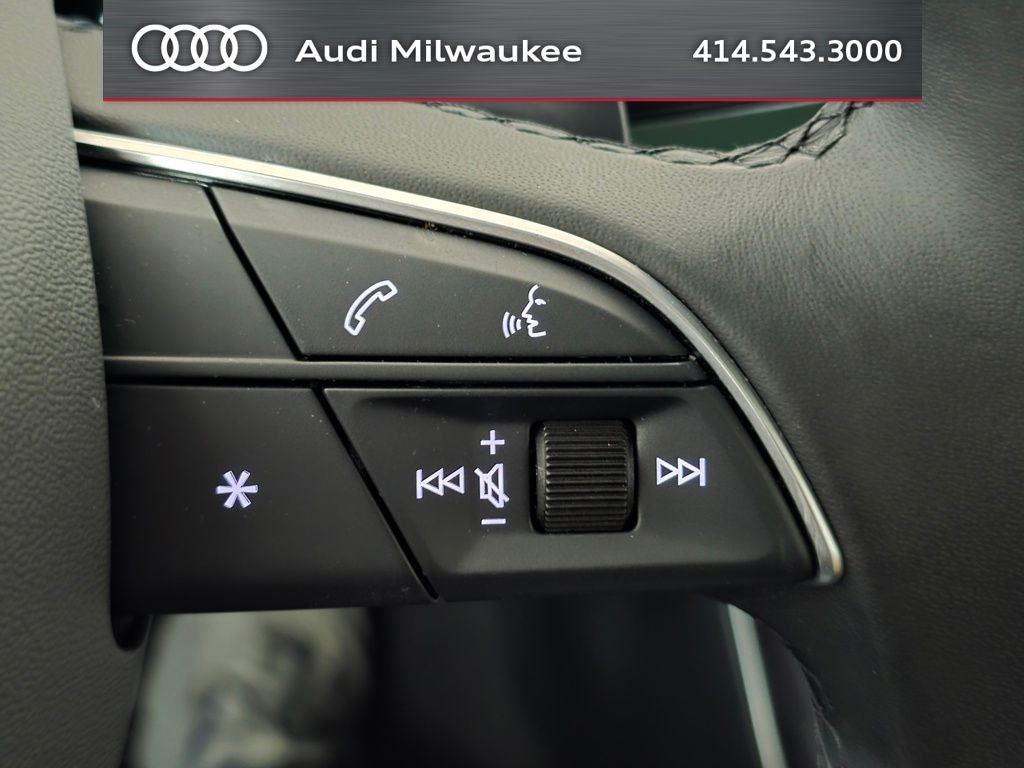 2023 Audi Q8 55 Premium quattro