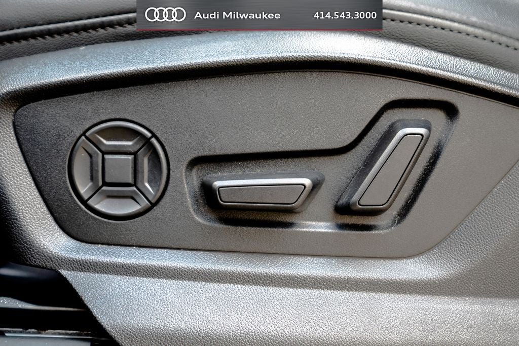 2023 Audi Q7 55 Premium quattro