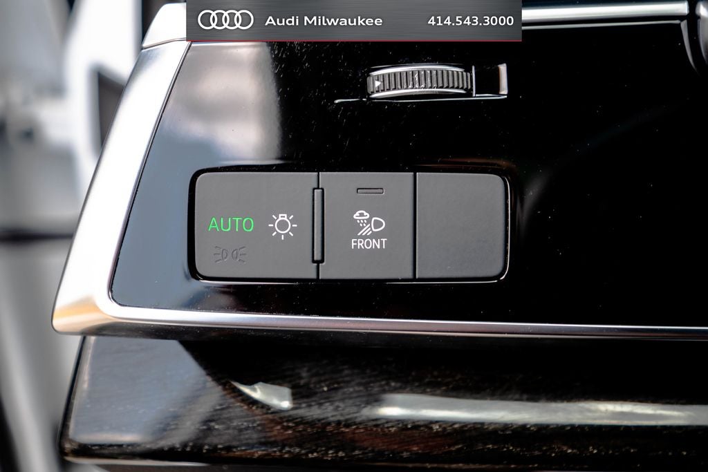 2023 Audi Q7 55 Premium quattro