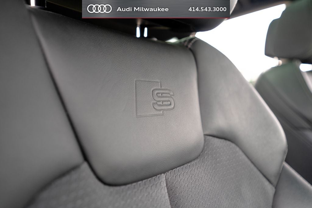 2023 Audi SQ5 Premium Plus quattro