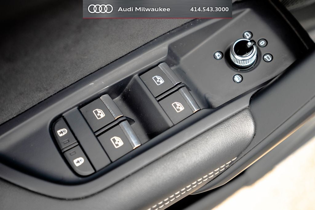 2023 Audi SQ5 Premium Plus quattro