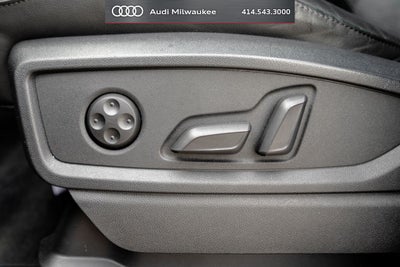 2023 Audi SQ5 Premium Plus quattro