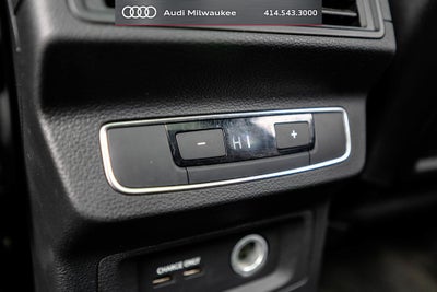 2023 Audi SQ5 Premium Plus quattro
