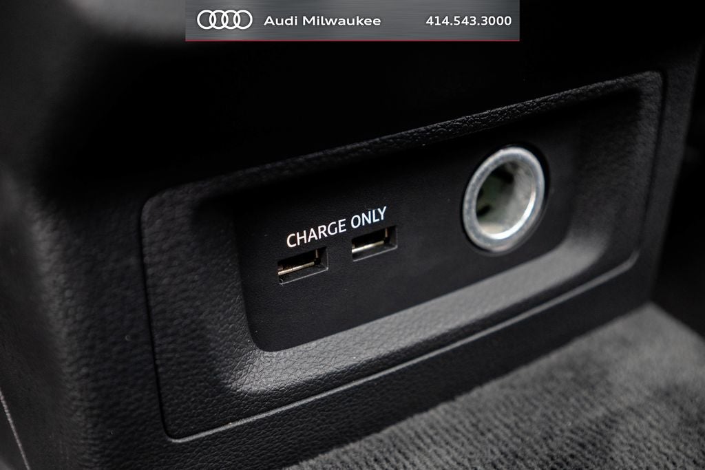 2023 Audi SQ5 Premium Plus quattro