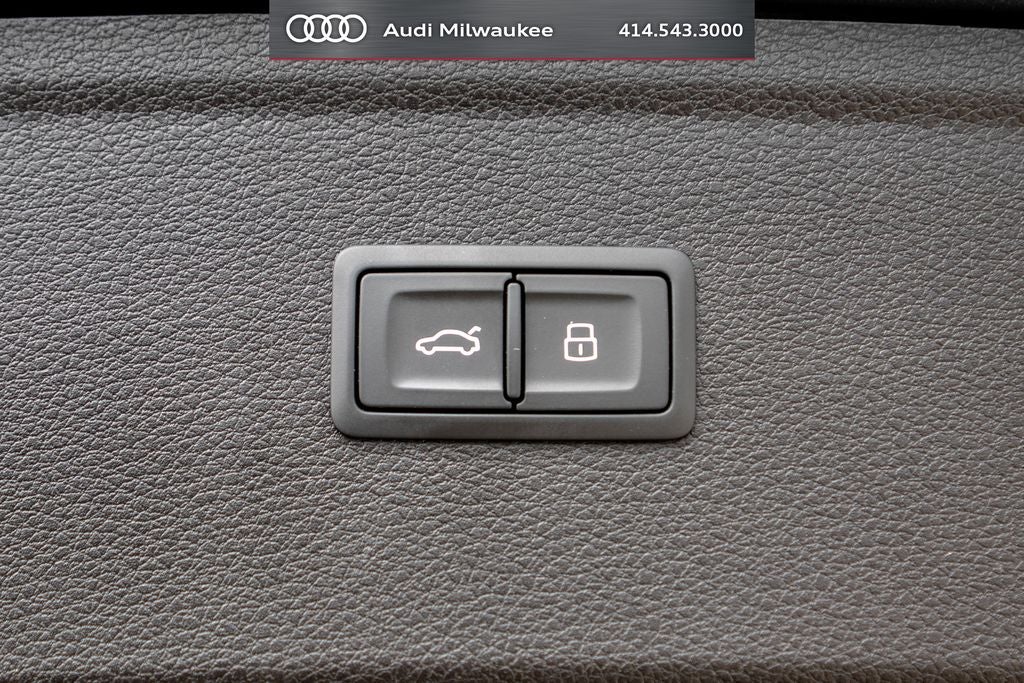 2023 Audi SQ5 Premium Plus quattro