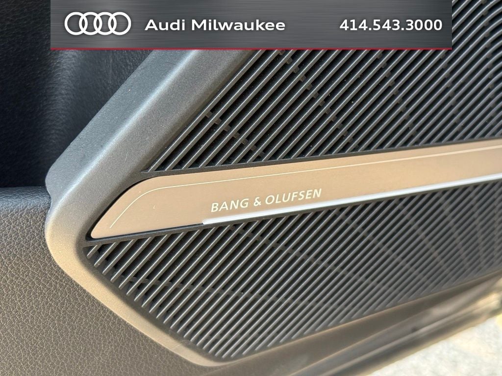 2025 Audi SQ5 Premium Plus quattro