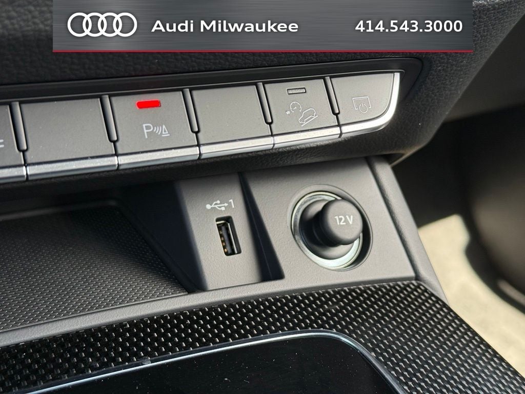 2025 Audi SQ5 Premium Plus quattro